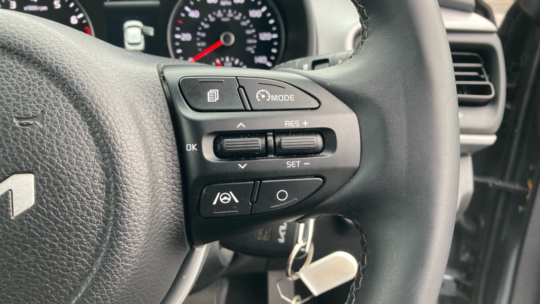 Kia Stonic 1.0T GDi 99 2 5dr DCT Petrol Estate